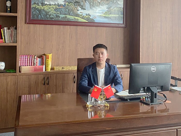 CEO Ivan Sun in ZW Vehicle Group office